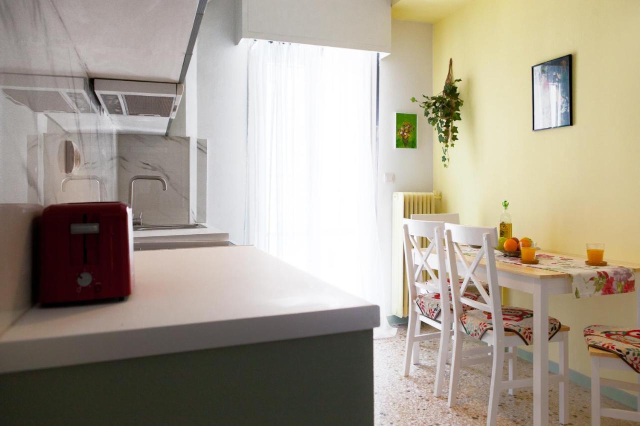 Noussas Apartment Афіни Екстер'єр фото